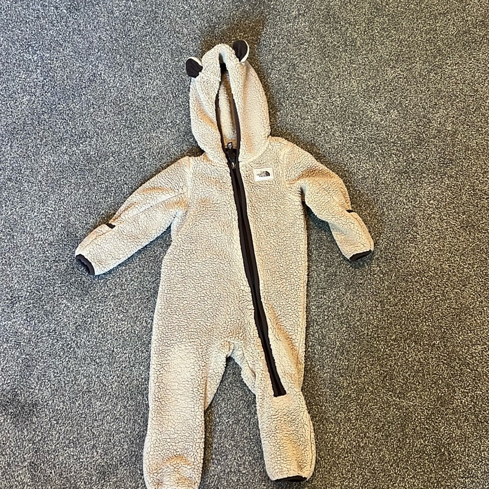 North face Baby Bear One-Piece 12-18 month